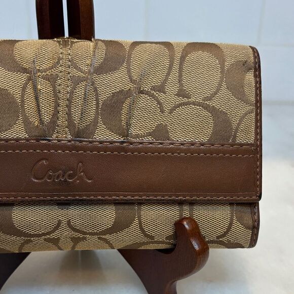 Coach Ashley Jacquard Signature Logo Full Size Wallet - Picture 3 of 15